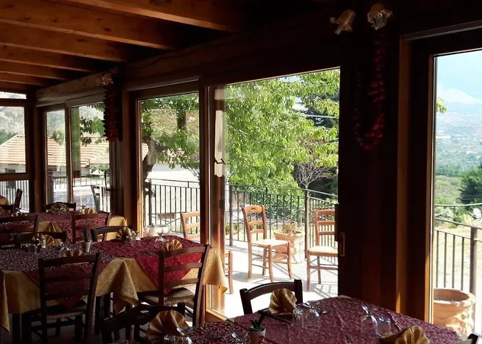 La Cantina 乡村民宿 莫拉诺卡拉布罗